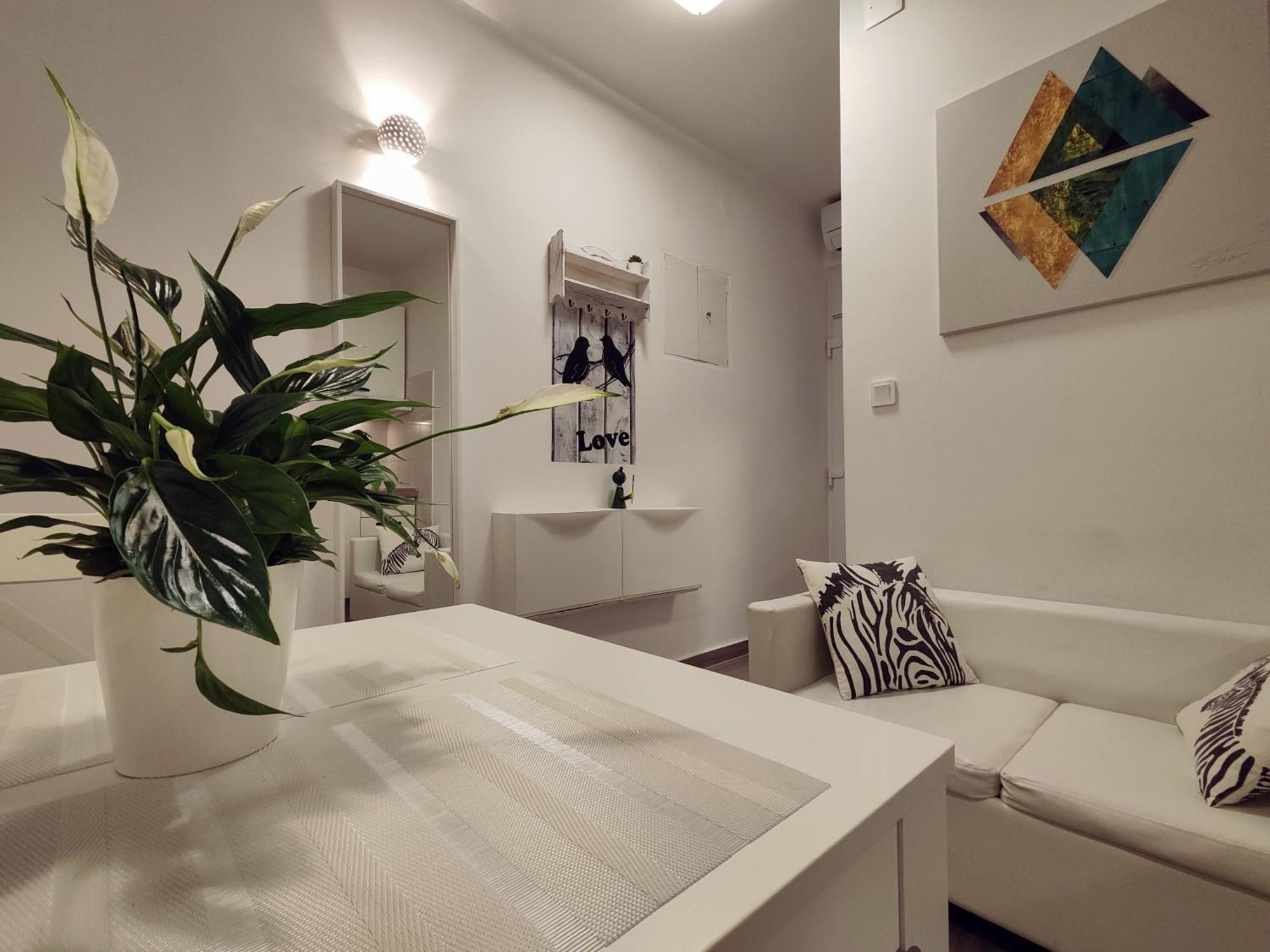 Sea & Sun Apartments Tučepi Δωμάτιο φωτογραφία
